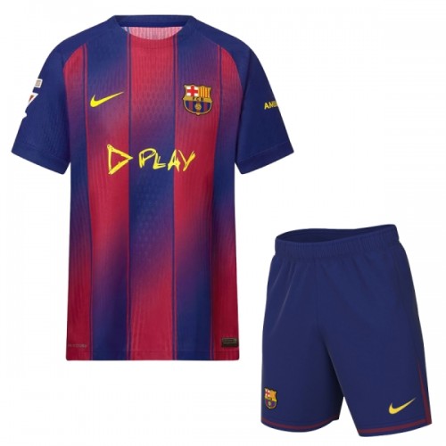 Dječji - Dres + Kratke Hlače FC Barcelona x Ed Sheeran 25/26 Specifična Dječji - Dres + Kratke Hlače FC Barcelona x Ed Sheeran 25/26 Specifična