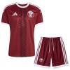 Dječji - Dres + Kratke Hlače Qatar Domaći SP 2026 Dječji - Dres + Kratke Hlače Qatar Domaći SP 2026