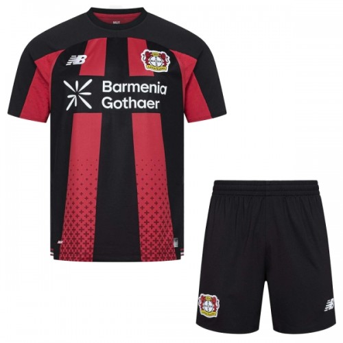 Dječji - Dres + Kratke Hlače Bayer 04 Leverkusen Domaći 26/27 Dječji - Dres + Kratke Hlače Bayer 04 Leverkusen Domaći 26/27