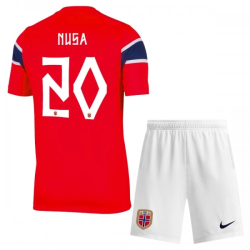 Dječji - Dres + Kratke Hlače Norveška Nusa 20 Domaći SP 2026 Dječji - Dres + Kratke Hlače Norveška Nusa 20 Domaći SP 2026