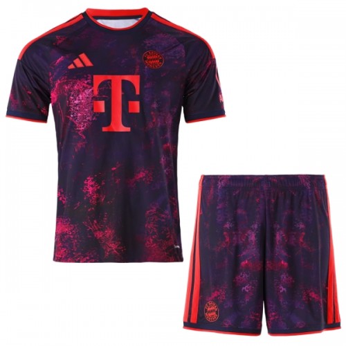 Dječji - Dres + Kratke Hlače FC Bayern München Treći 26/27 Dječji - Dres + Kratke Hlače FC Bayern München Treći 26/27